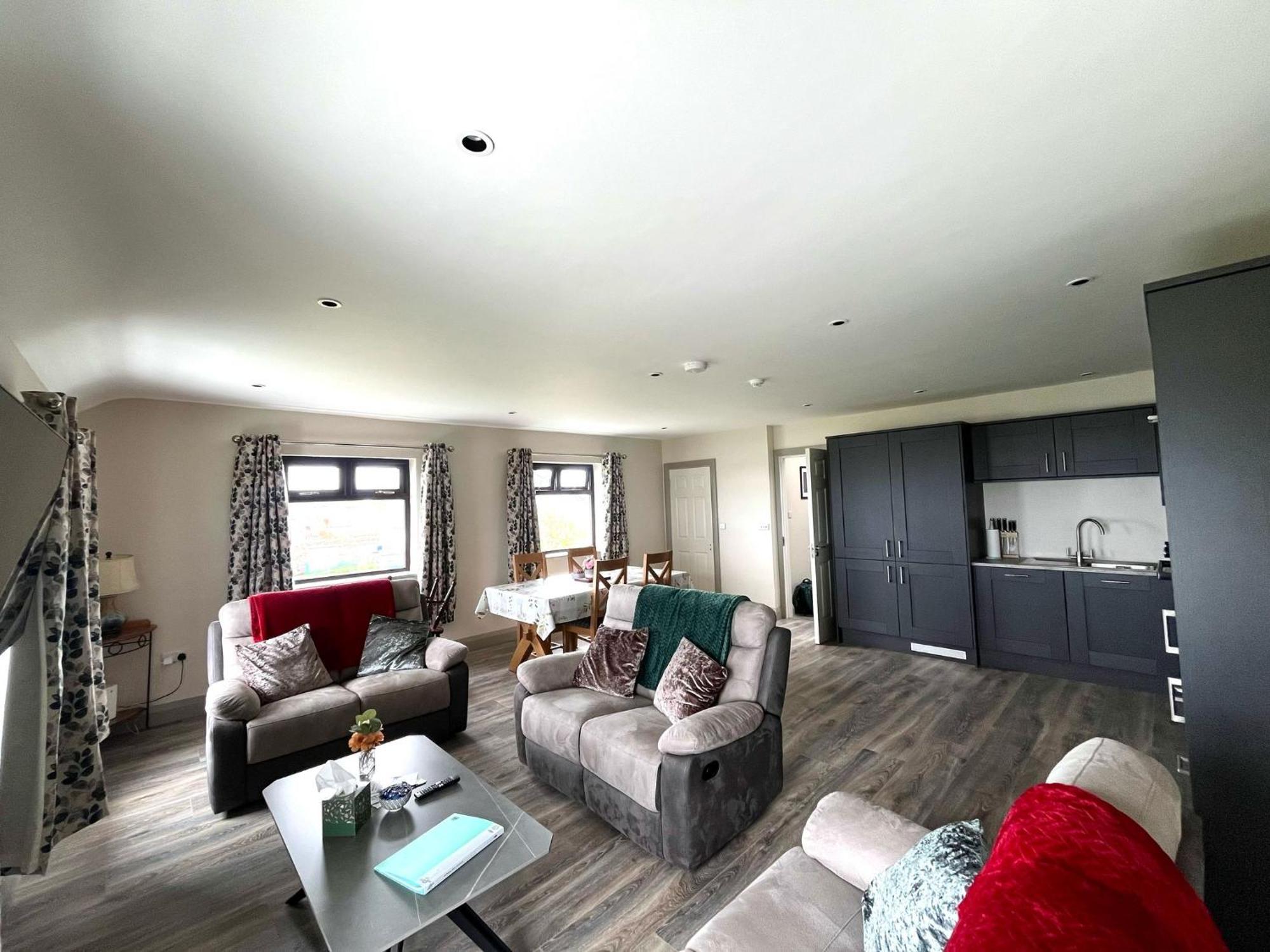 Tigh Fitz Apartments - Inis Mor, Aran Island Inishmore Eksteriør billede