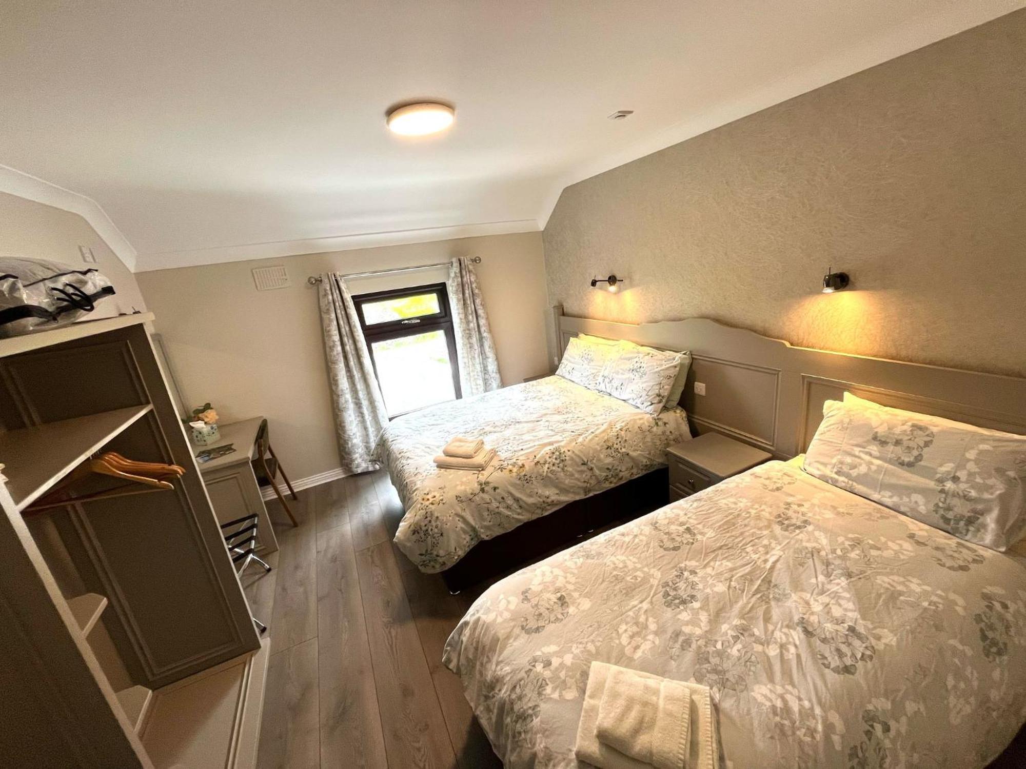 Tigh Fitz Apartments - Inis Mor, Aran Island Inishmore Eksteriør billede