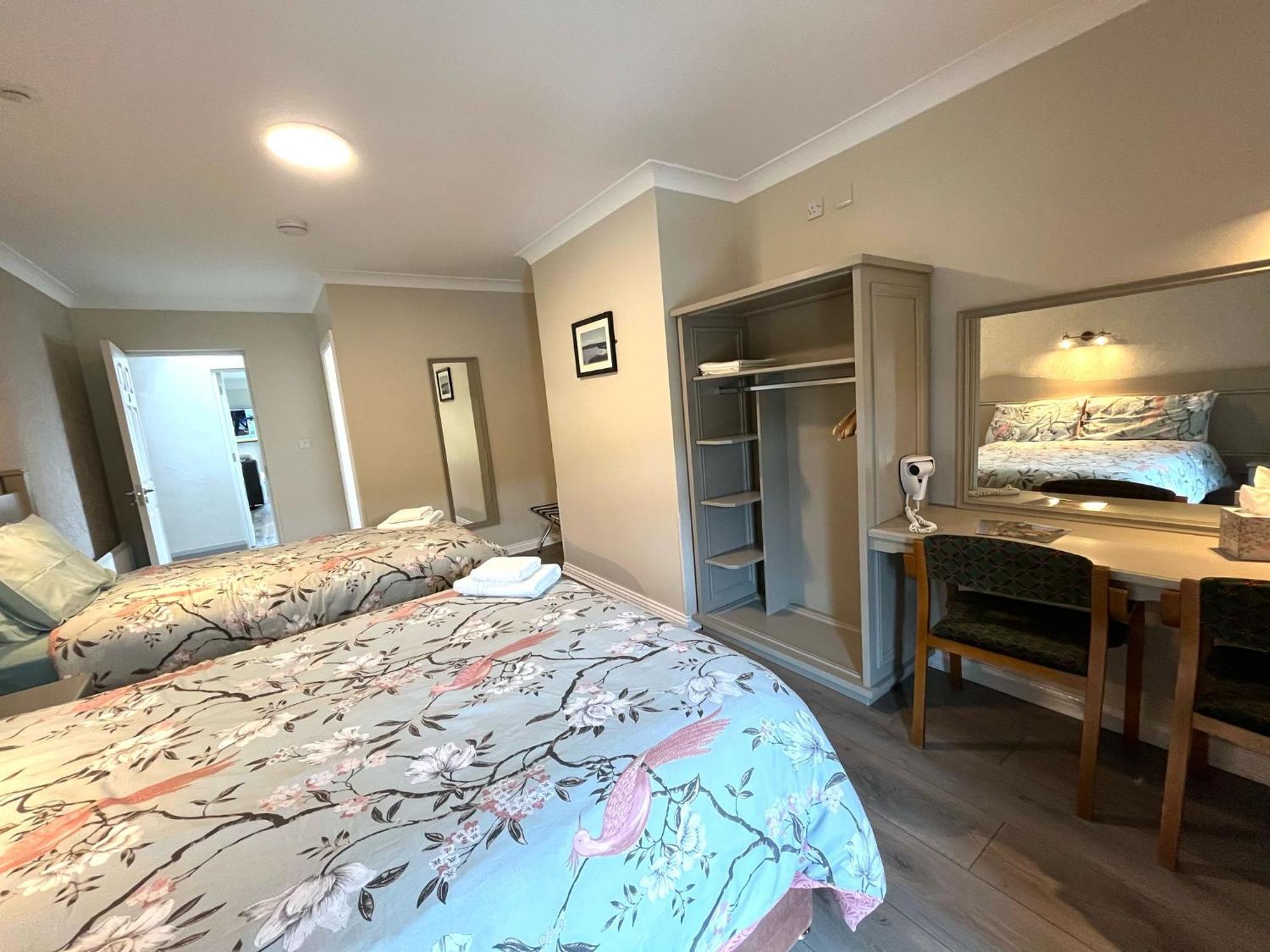 Tigh Fitz Apartments - Inis Mor, Aran Island Inishmore Eksteriør billede